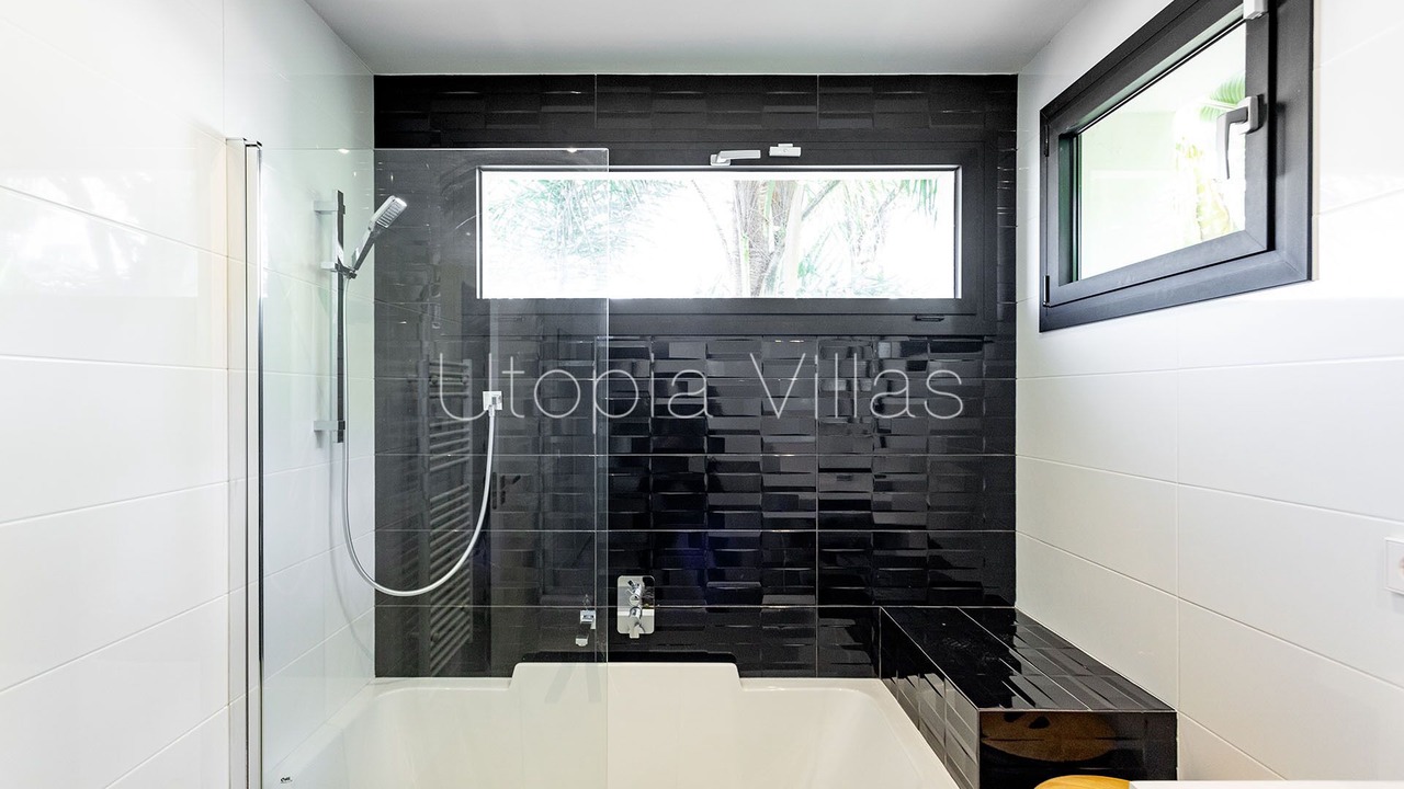 Photo of Bathroom in Vallpineda