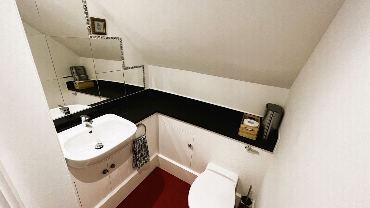 Photo of Bathroom in Shanklin