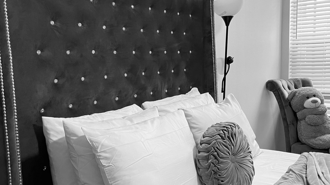 Photo of Bedroom in Addison