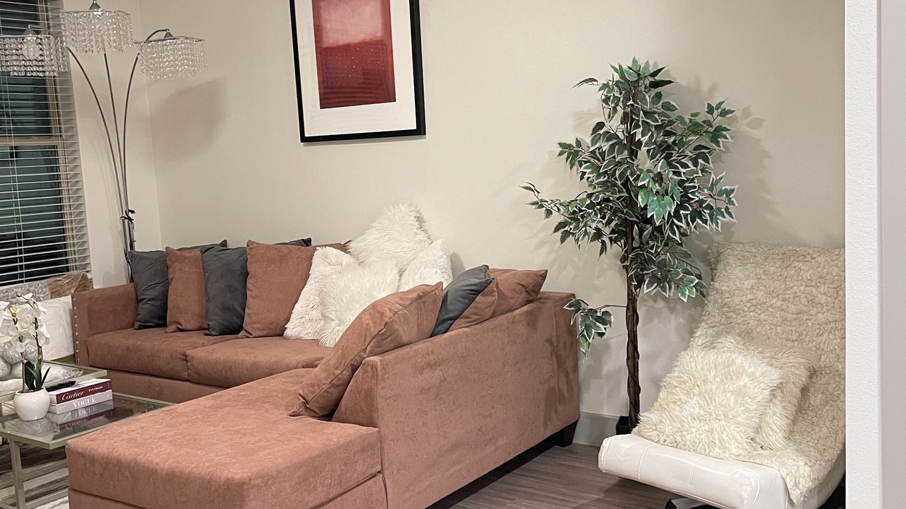 Photo of Livingroom in Addison