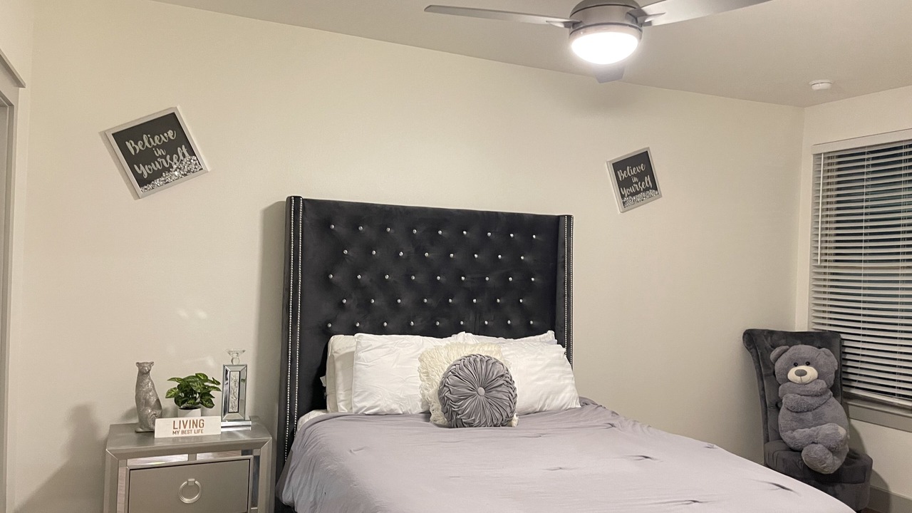 Photo of Bedroom in Addison