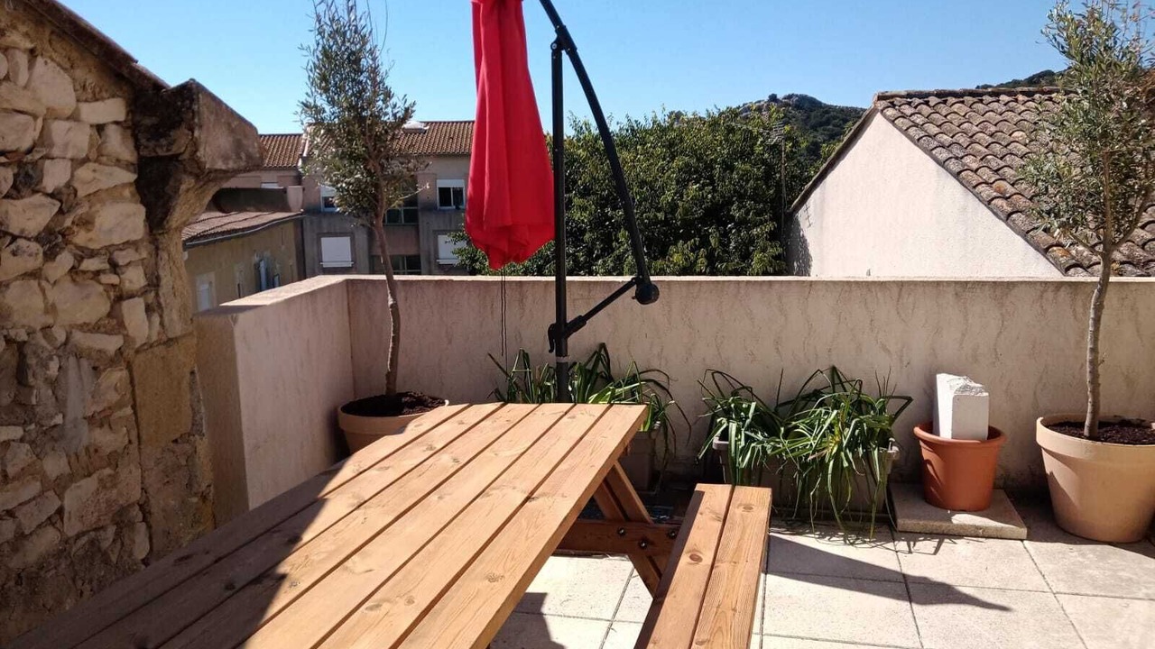 Photo of Outdoor in Tavel