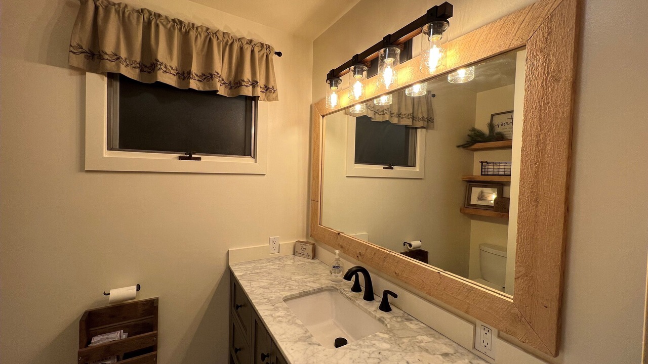 Photo of Bathroom in Piseco