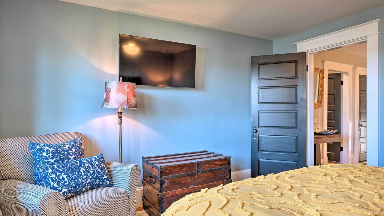 Photo of Bedroom in Derby Center