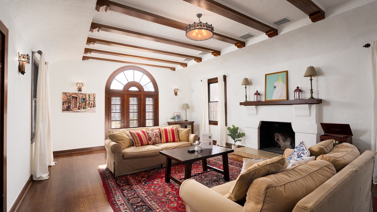 Photo of Livingroom in Jefferson