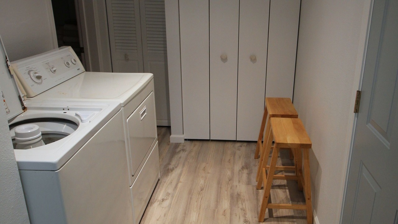 Photo of Bedroom in Rockaway Beach
