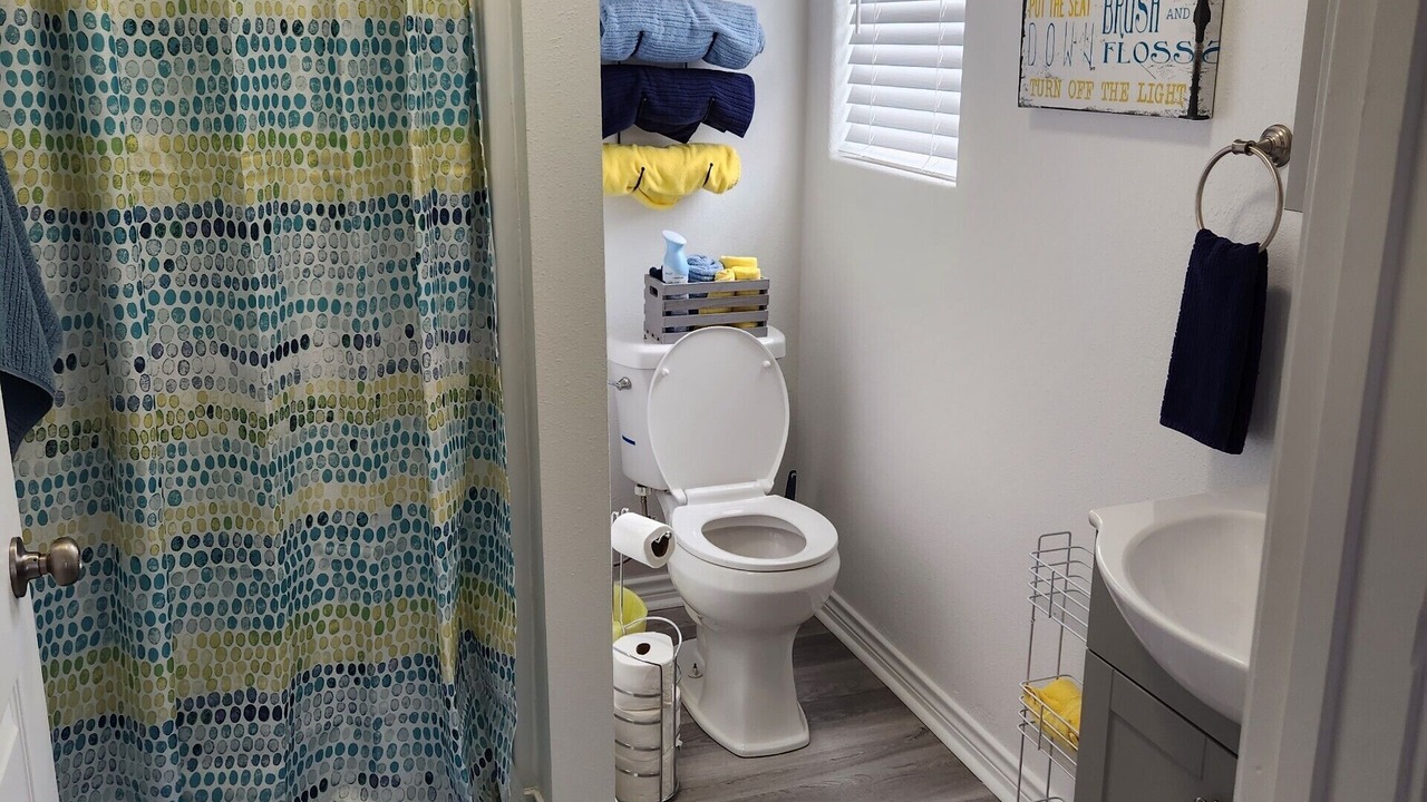 Photo of Bathroom in Surfside Beach