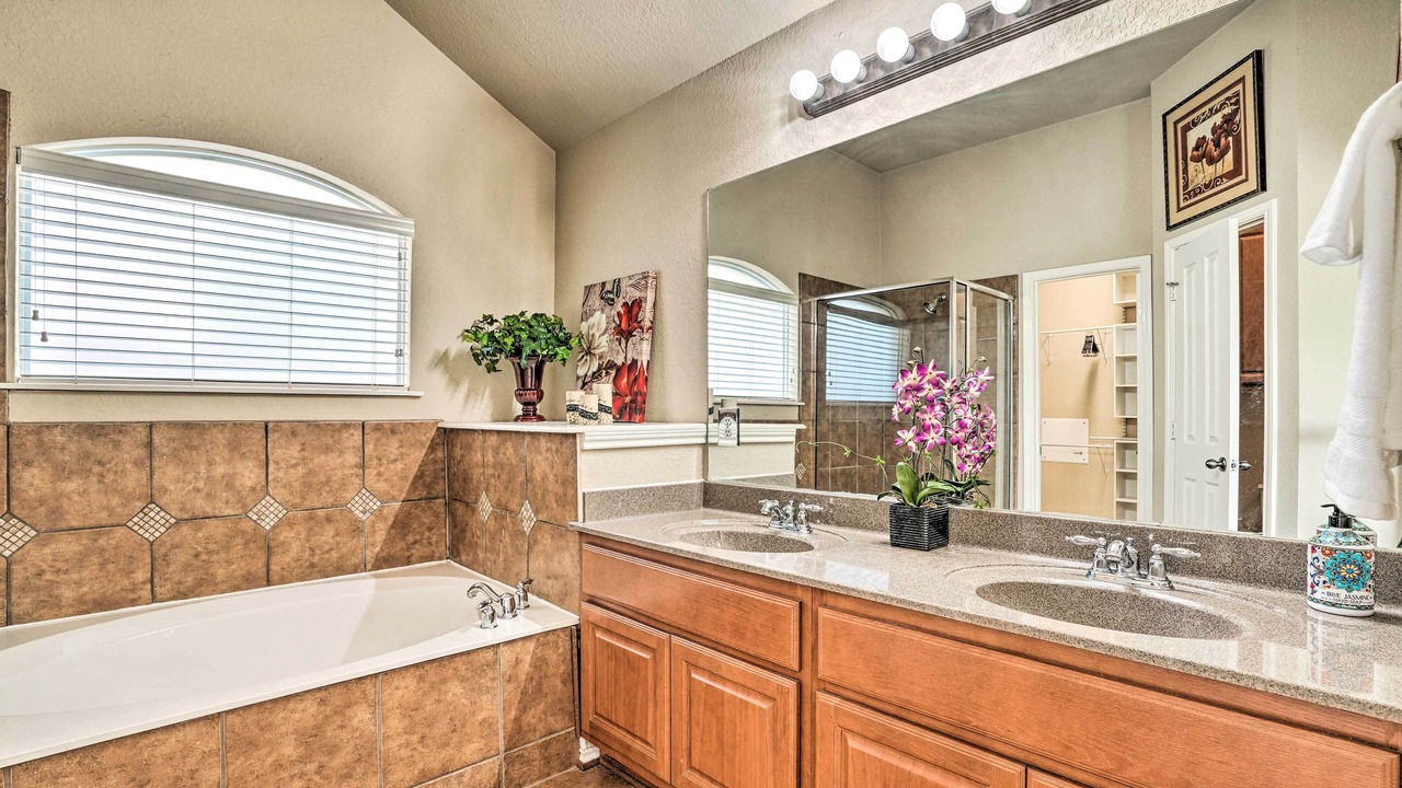Photo of Bathroom in Timberwood Park