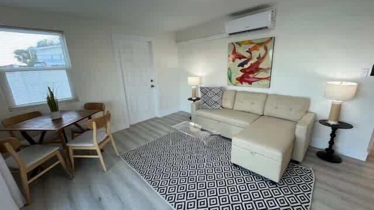 Photo of Livingroom in Bay Esplanade