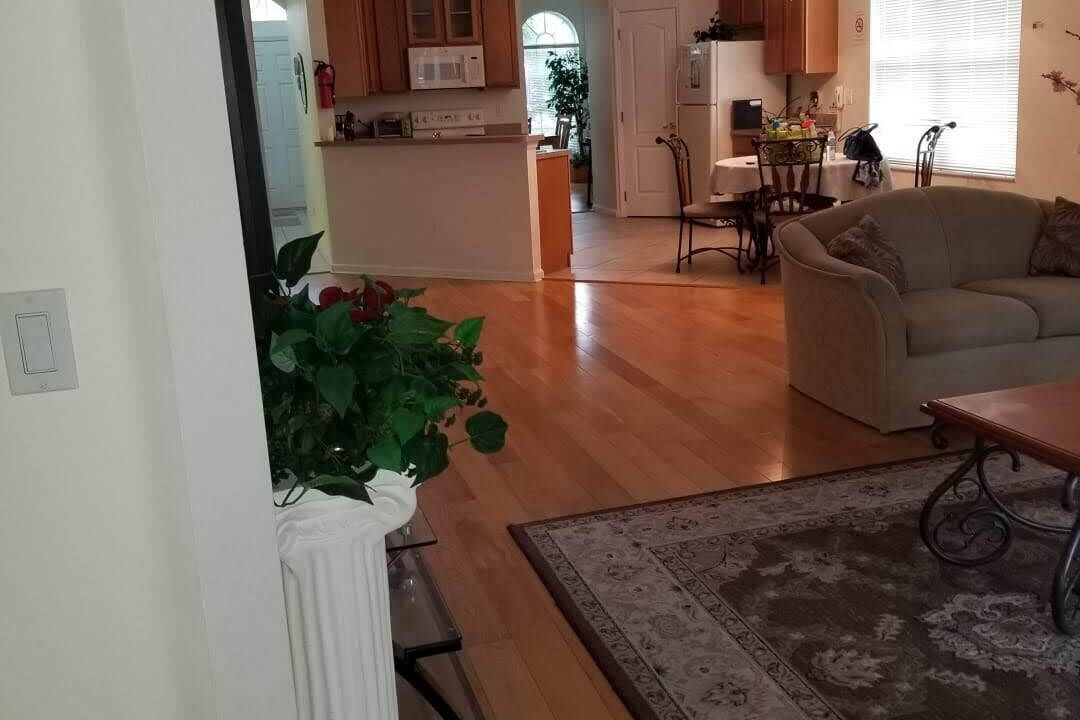 Photo of Livingroom in Orange Tree