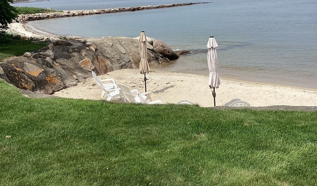 Photo of Others in Silver Beach