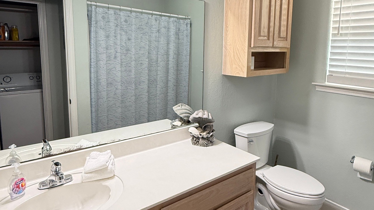 Photo of Bathroom in Port O Connor