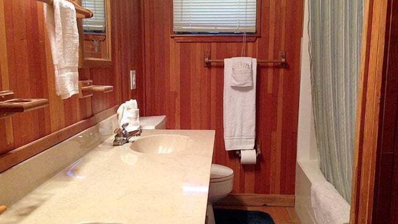 Photo of Bathroom in Port O Connor