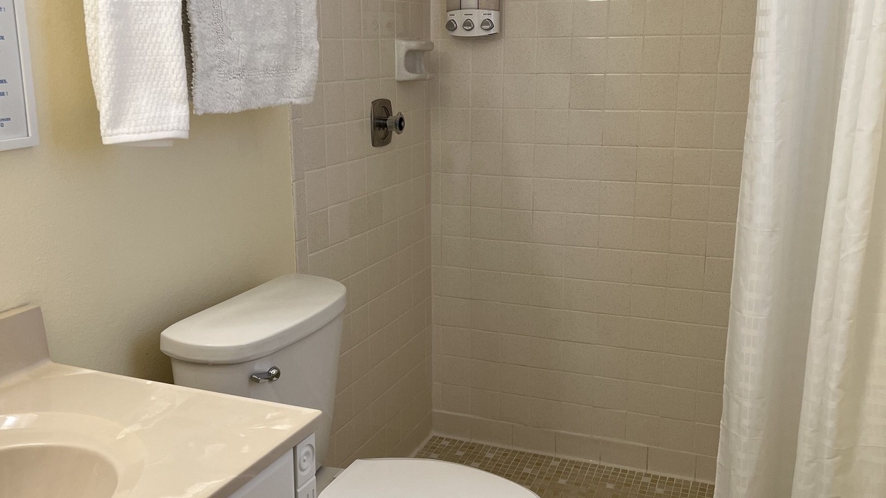 Photo of Bathroom in Laurel