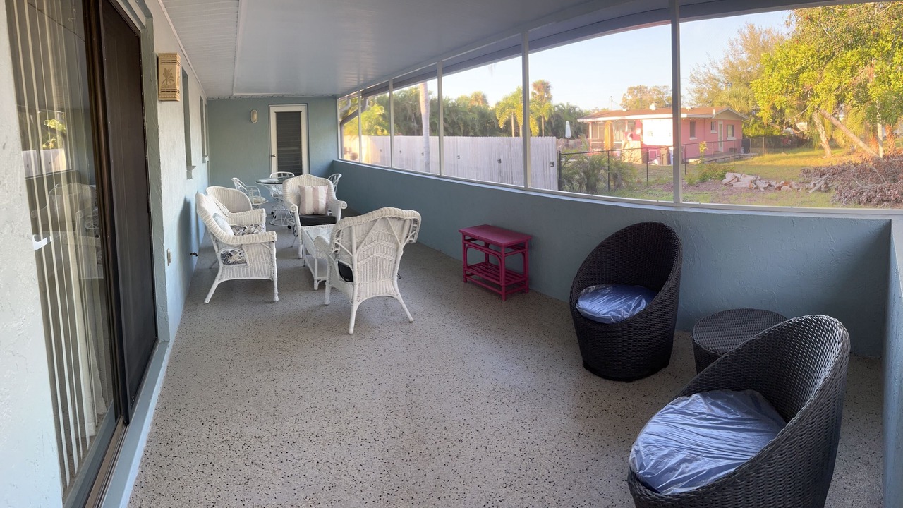 Photo of Patio Balcony in Laurel