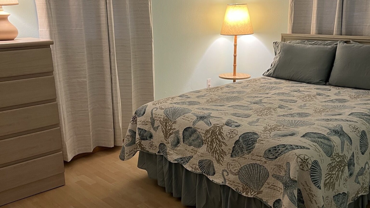 Photo of Bedroom in Laurel