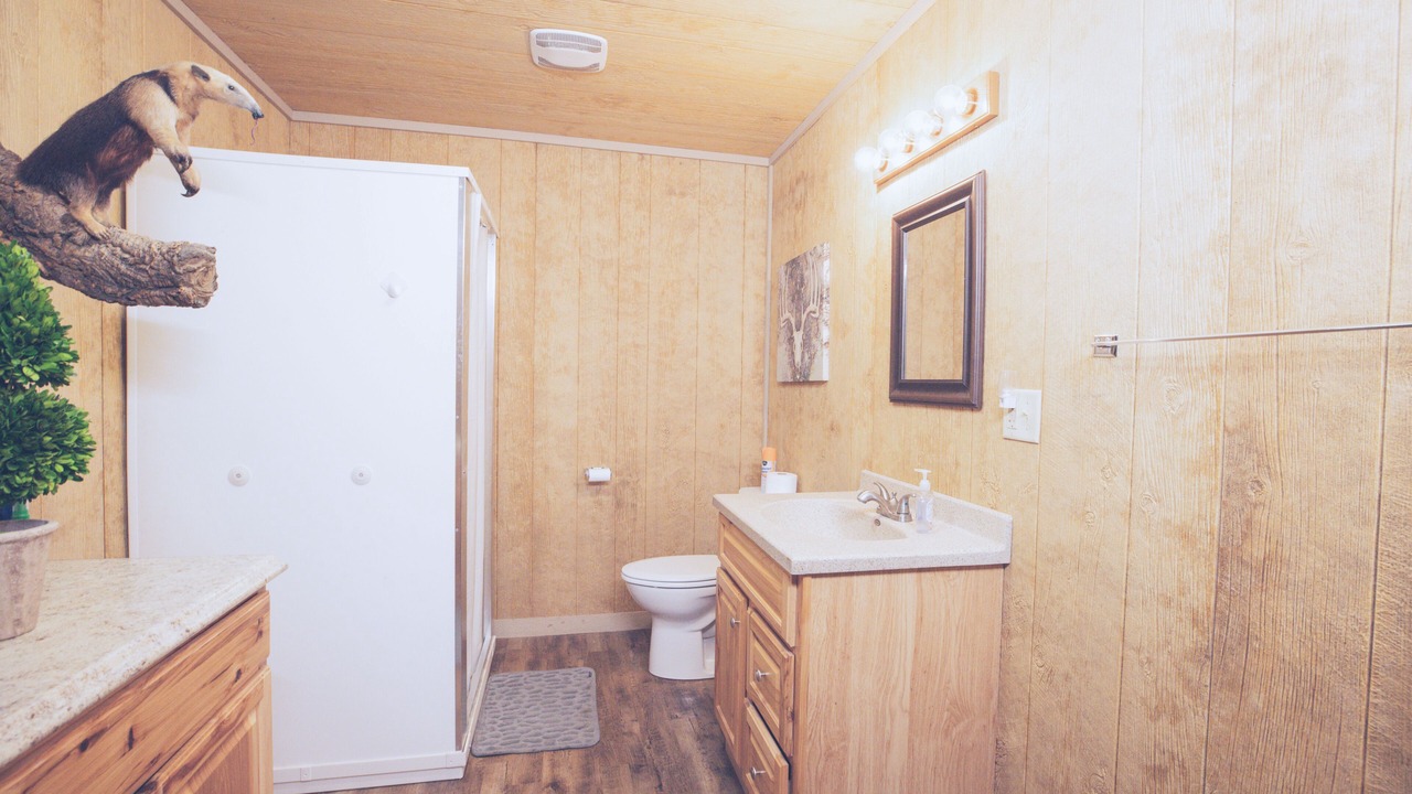 Photo of Bathroom in Clay Center