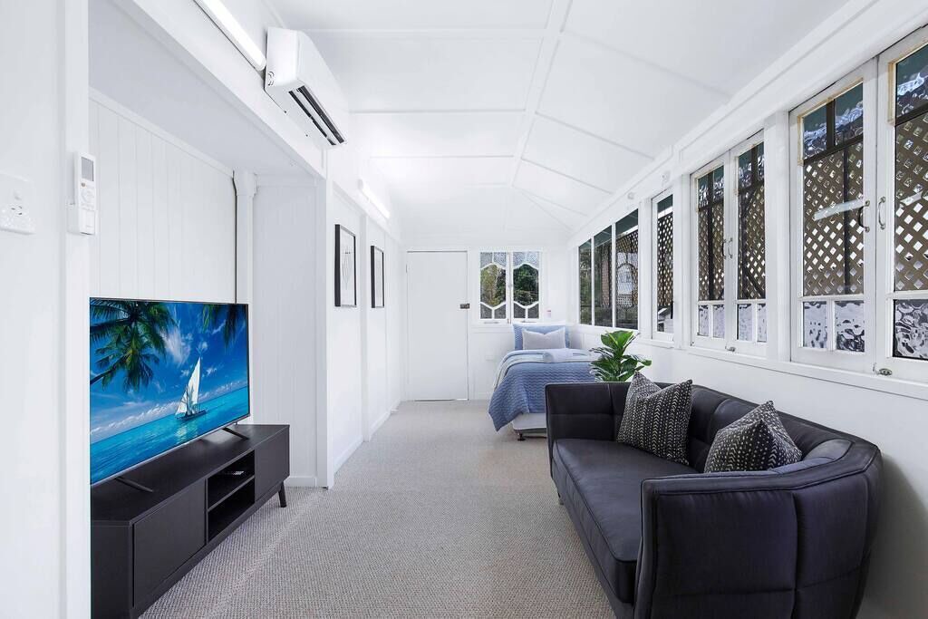 Photo of Livingroom in West End