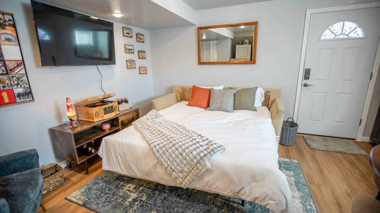 Photo of Bedroom in West Bountiful