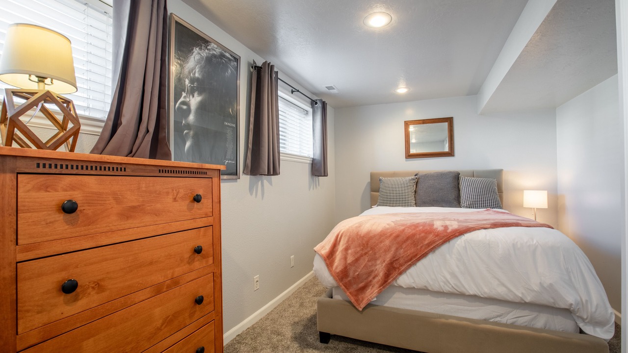 Photo of Bedroom in West Bountiful