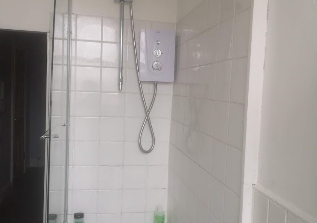 Photo of Bathroom in Longcroft