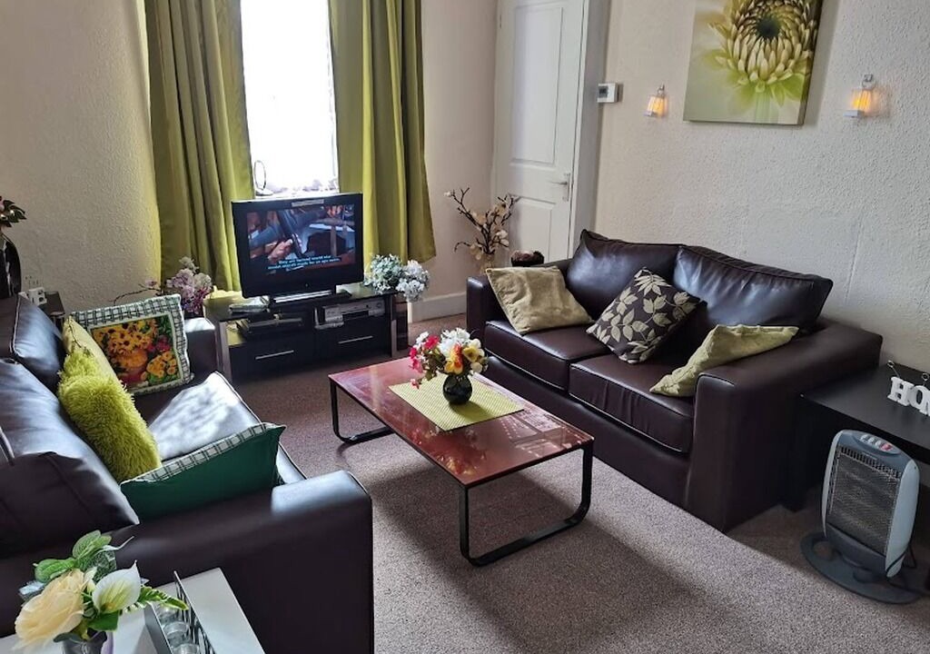 Photo of Livingroom in Longcroft