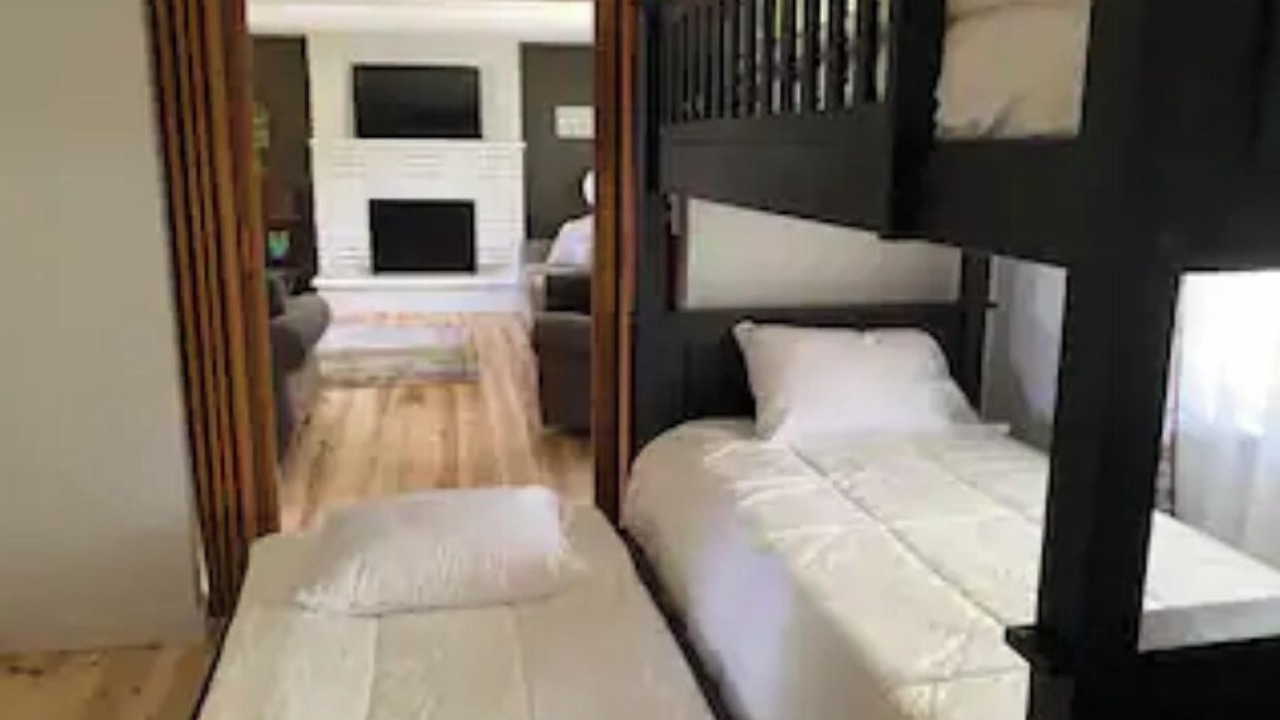 Photo of Bedroom in Lenox