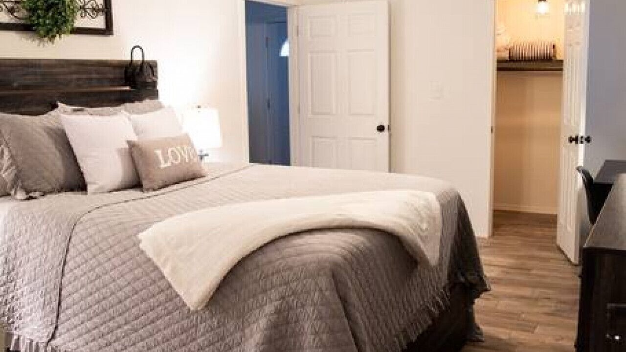 Photo of Bedroom in Checotah