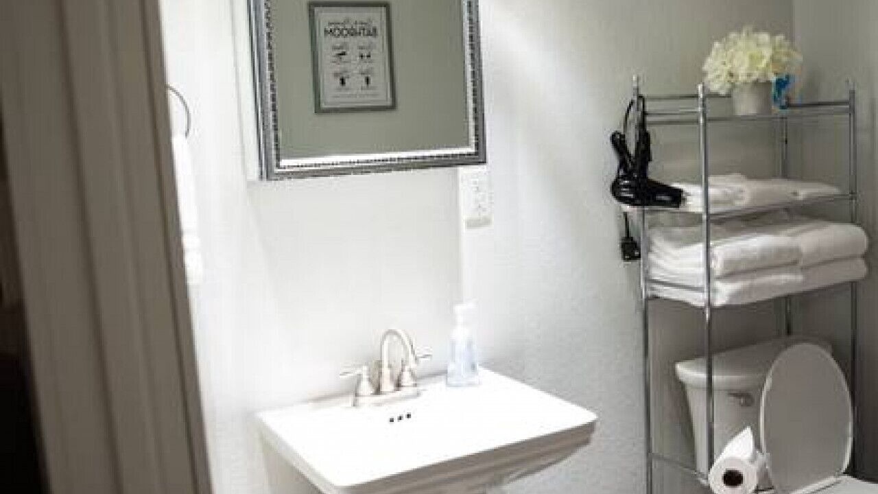 Photo of Bathroom in Checotah