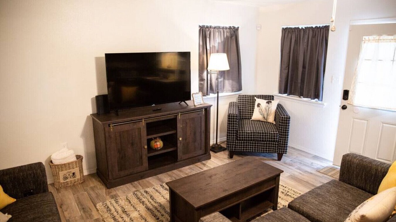 Photo of Livingroom in Checotah