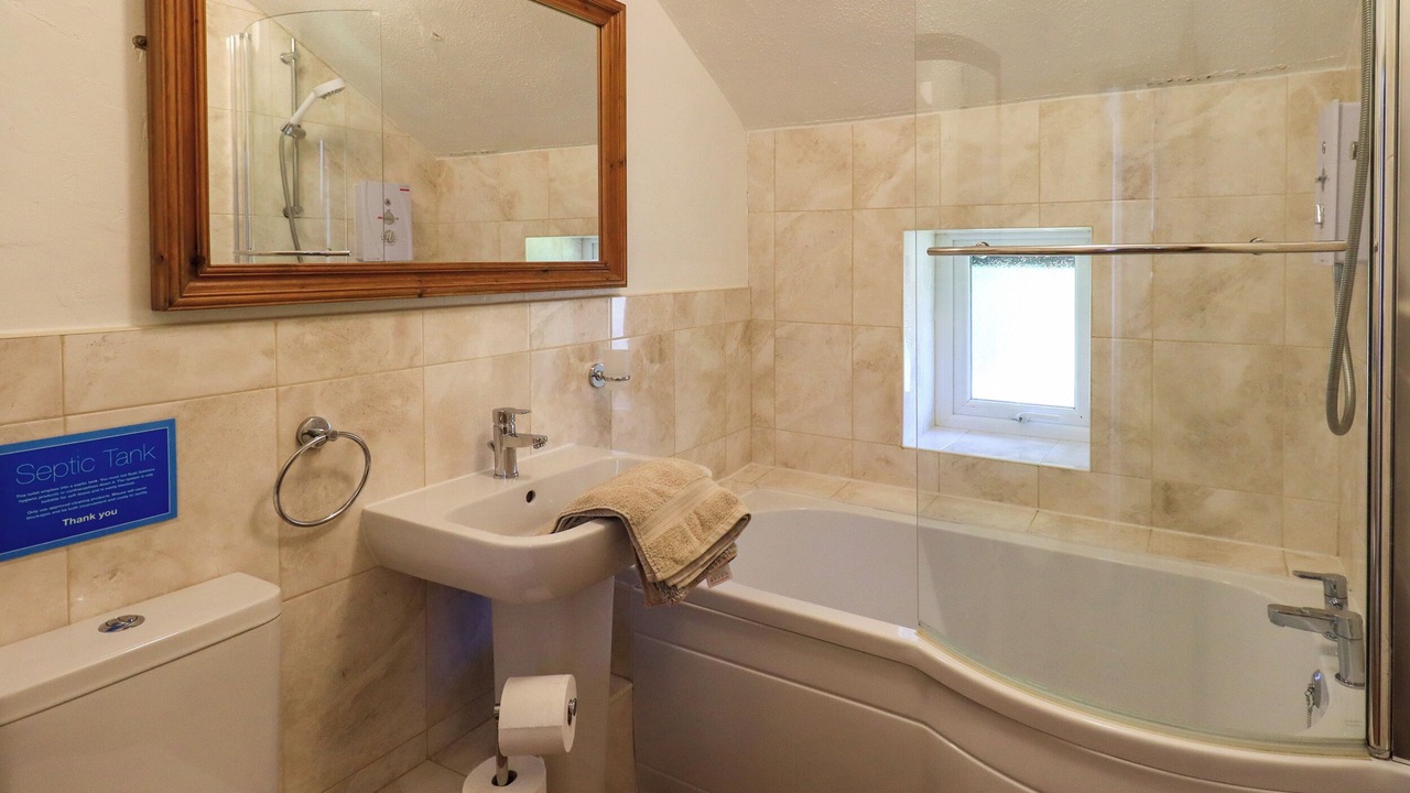 Photo of Bathroom in Glenridding