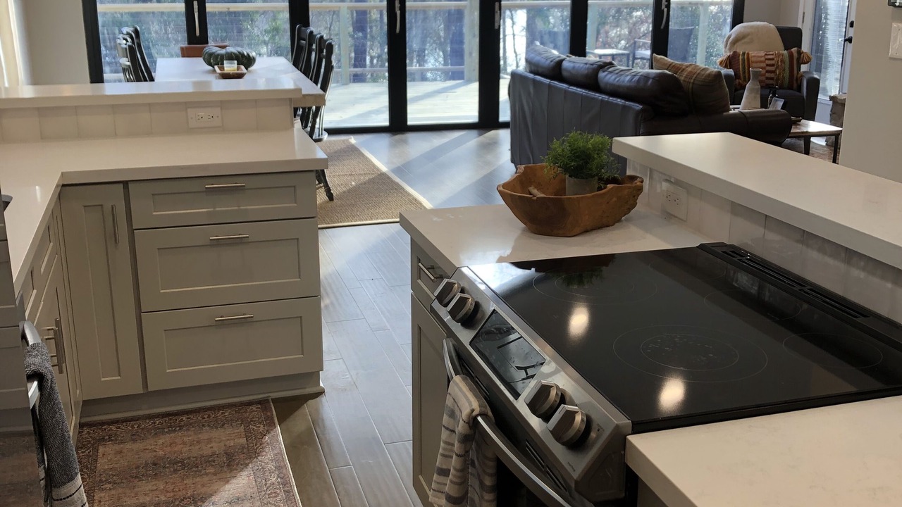 Photo of Kitchen in Pointblank