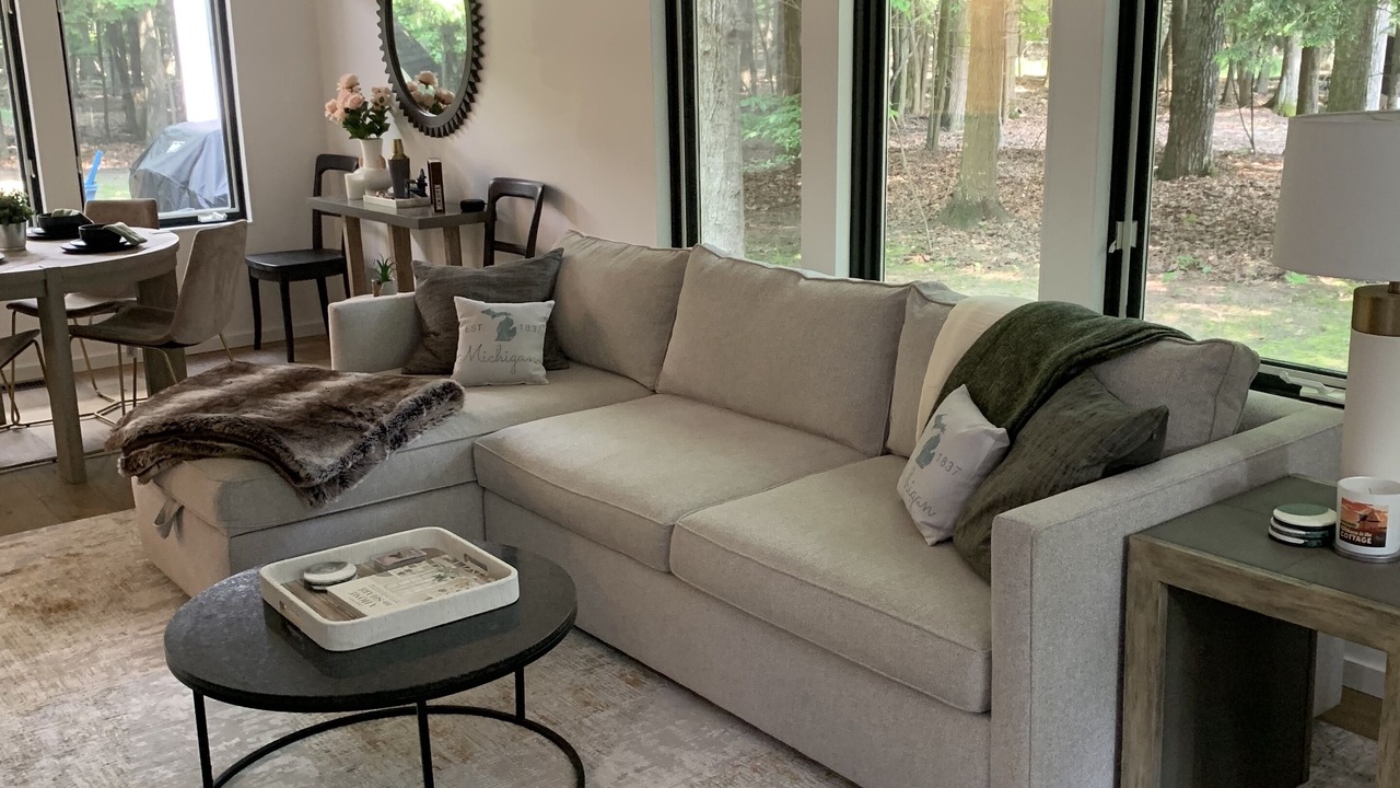 Photo of Livingroom in Harbor Springs