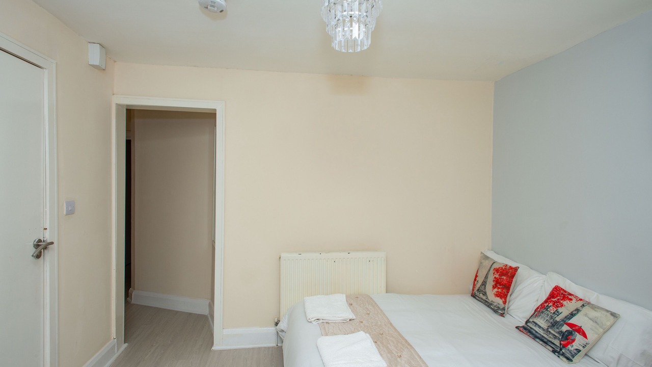 Photo of Bedroom in London Borough of Bromley