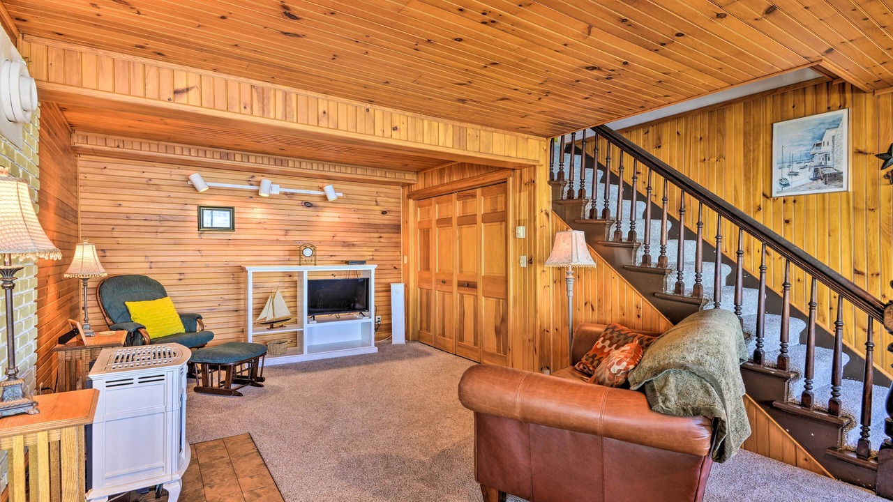 Photo of Livingroom in Fineview
