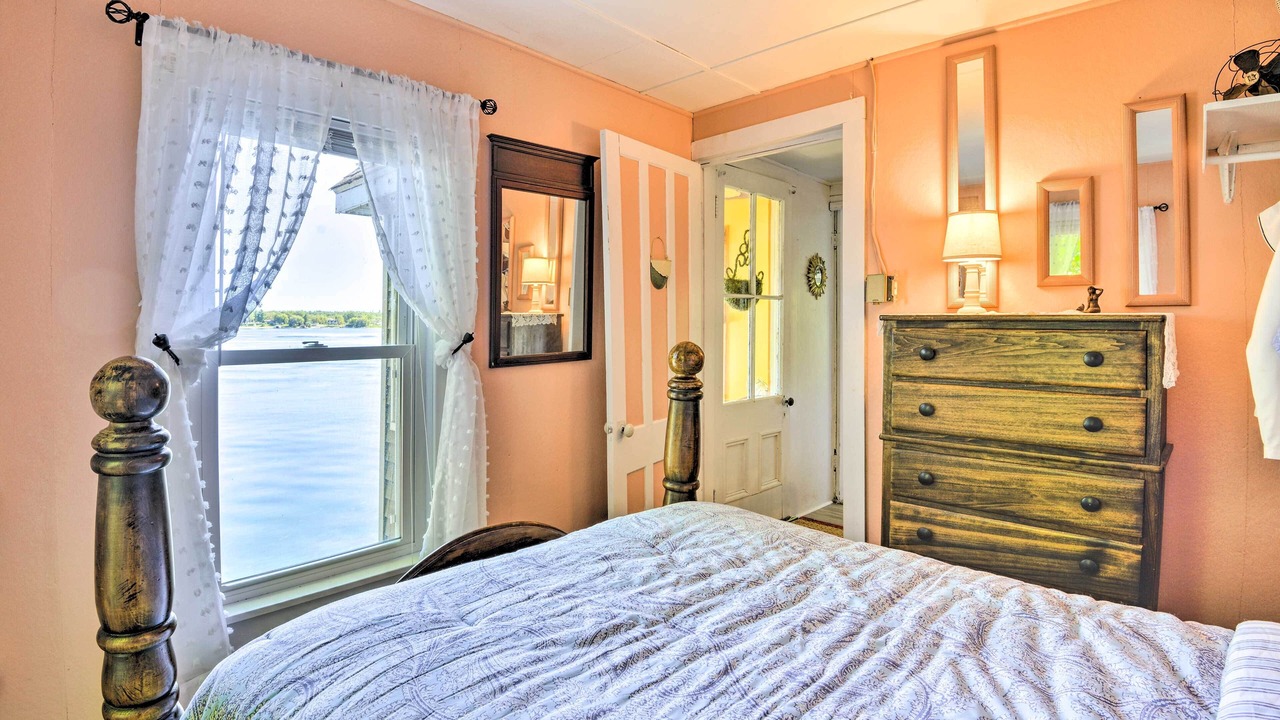 Photo of Bedroom in Fineview
