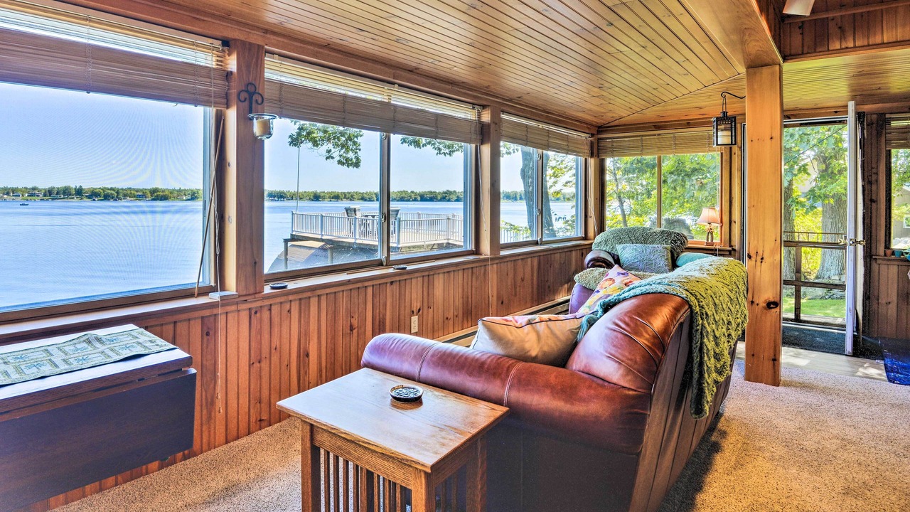 Photo of Livingroom in Fineview