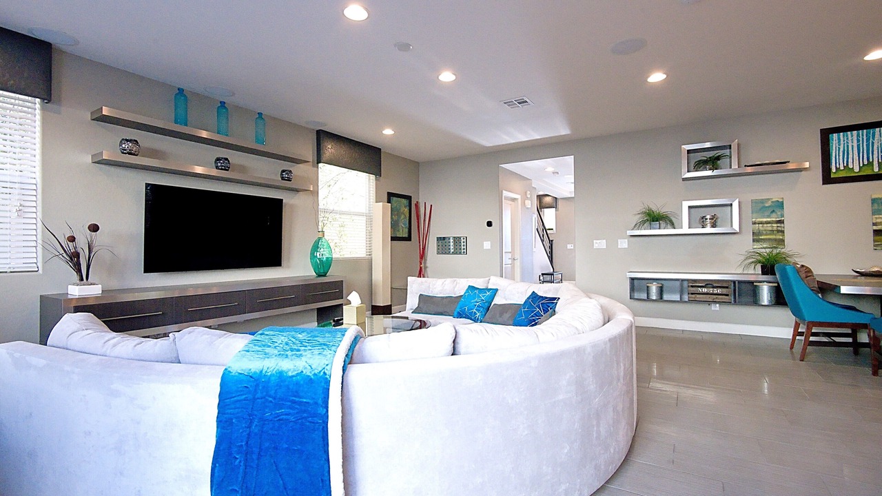Photo of Livingroom in Enterprise