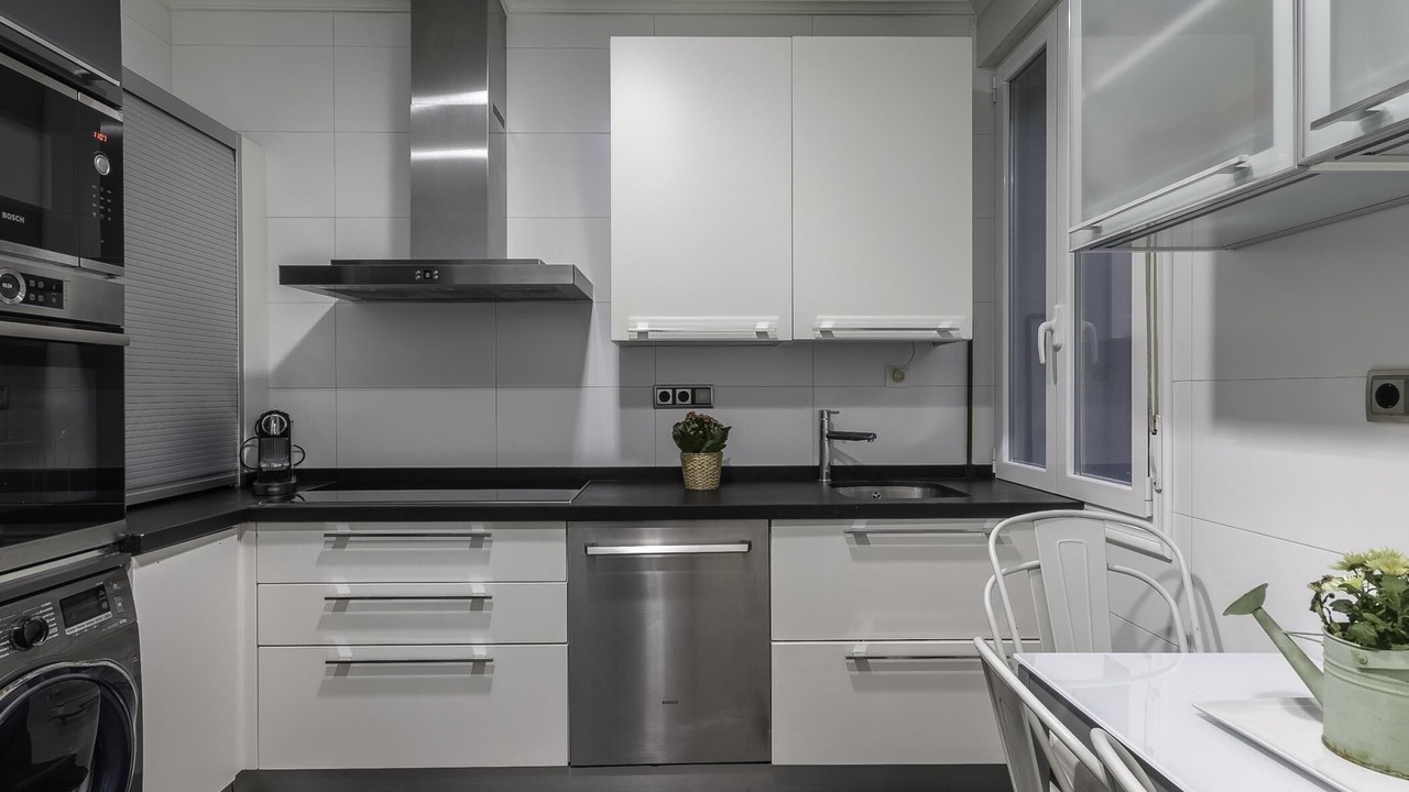 Photo of Kitchen in Bilbao City Centre