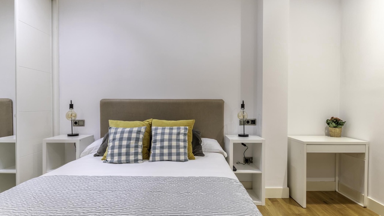 Photo of Bedroom in Bilbao City Centre