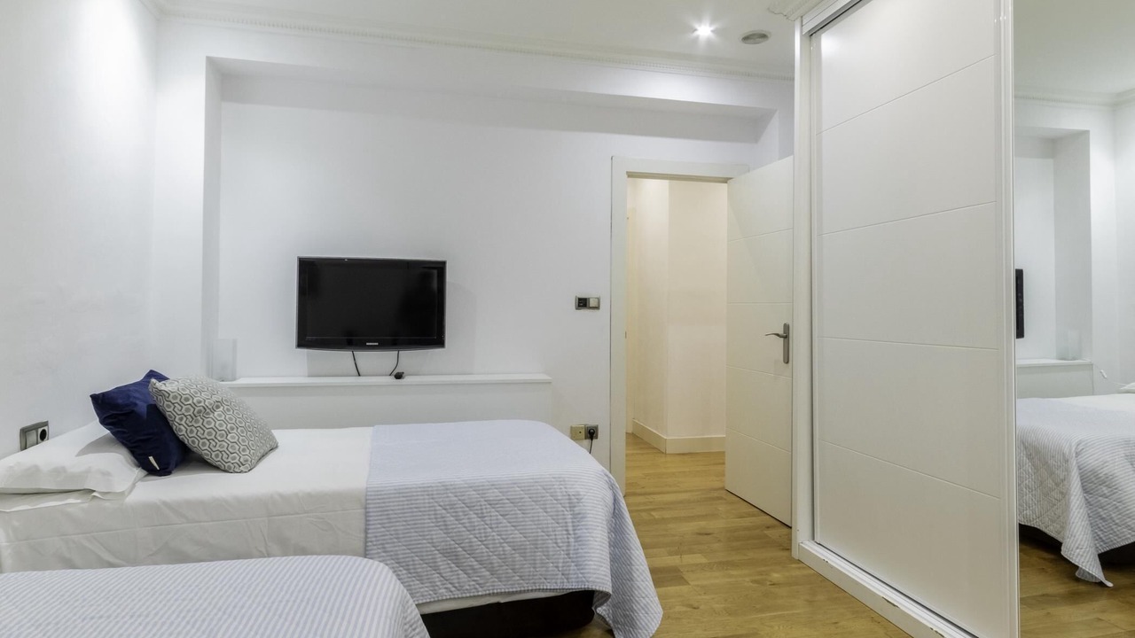 Photo of Bedroom in Bilbao City Centre