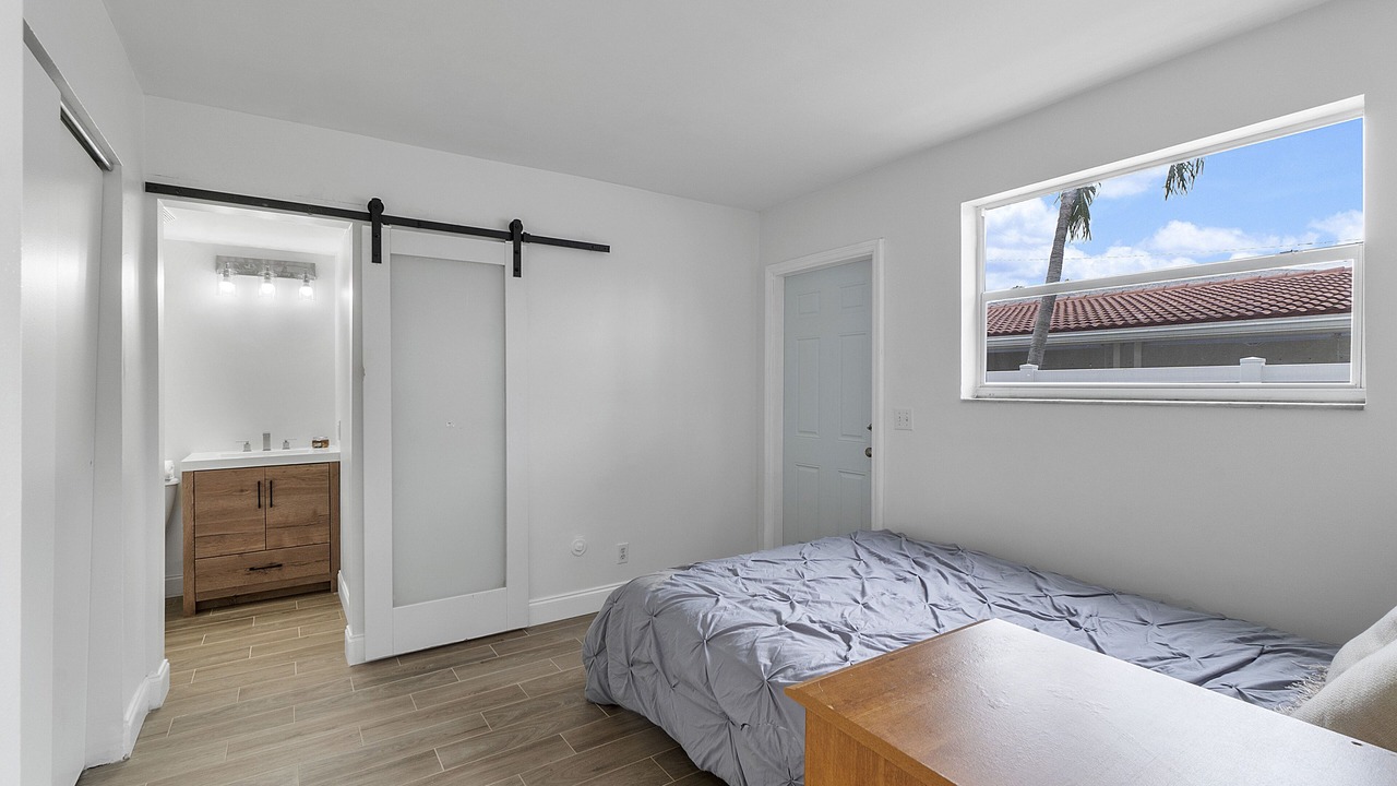 Photo of Bedroom in Cypress Point
