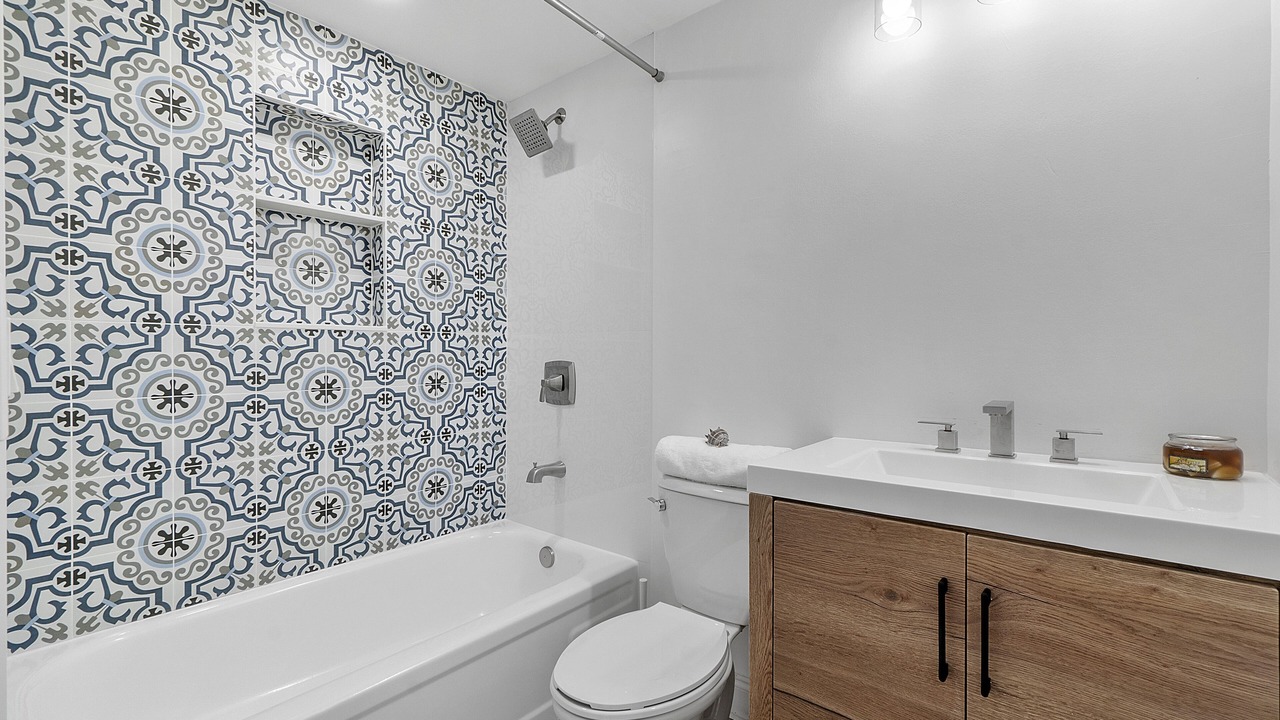 Photo of Bathroom in Cypress Point