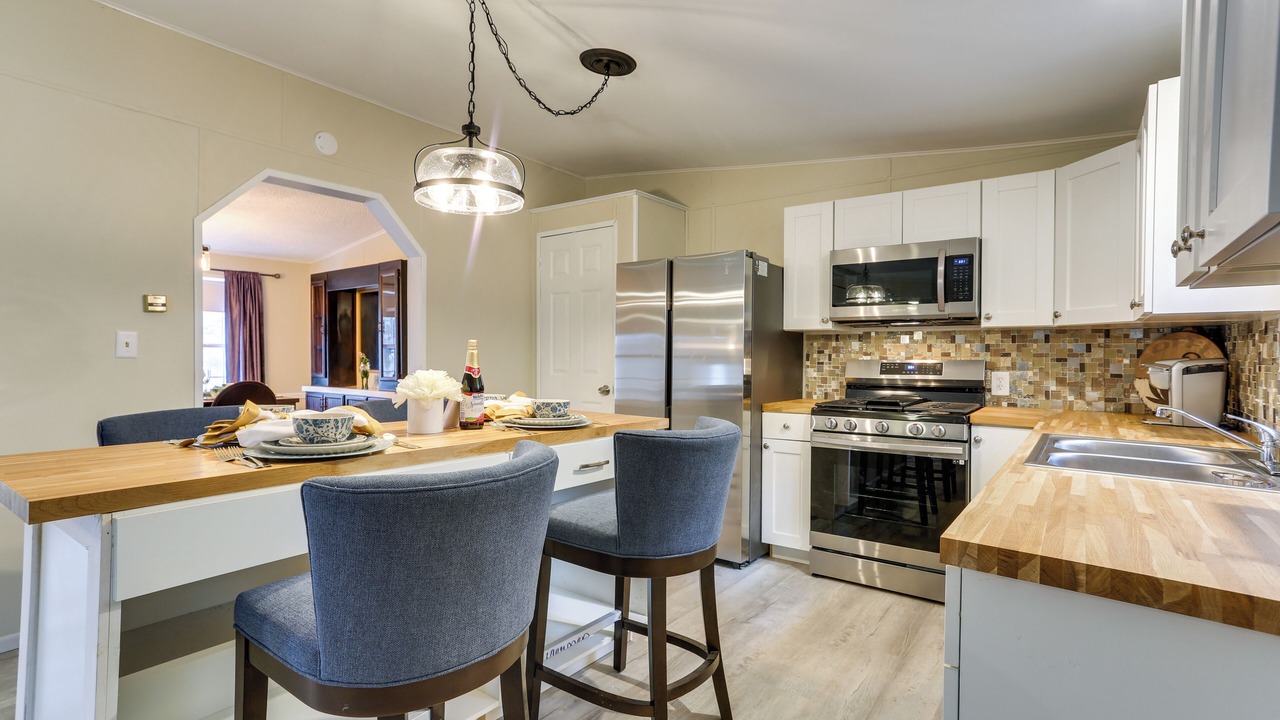 Photo of Kitchen in Greentown