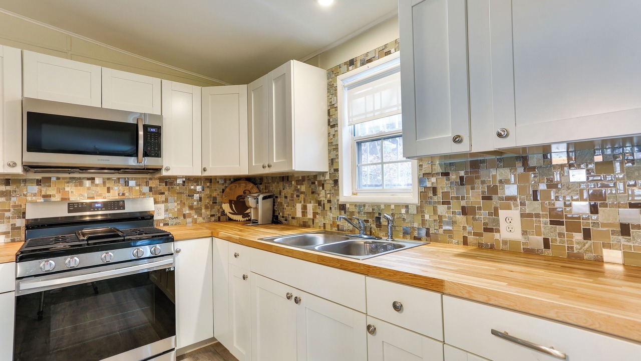 Photo of Kitchen in Greentown