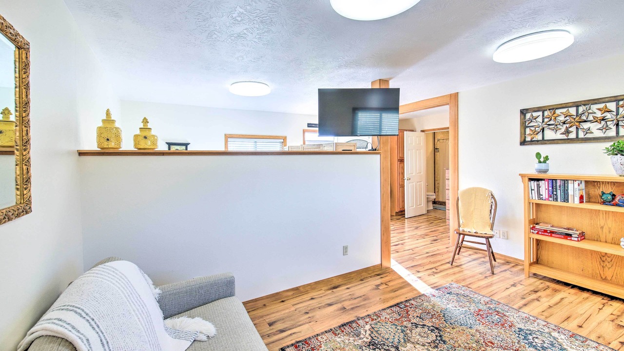 Photo of Livingroom in Grantsdale