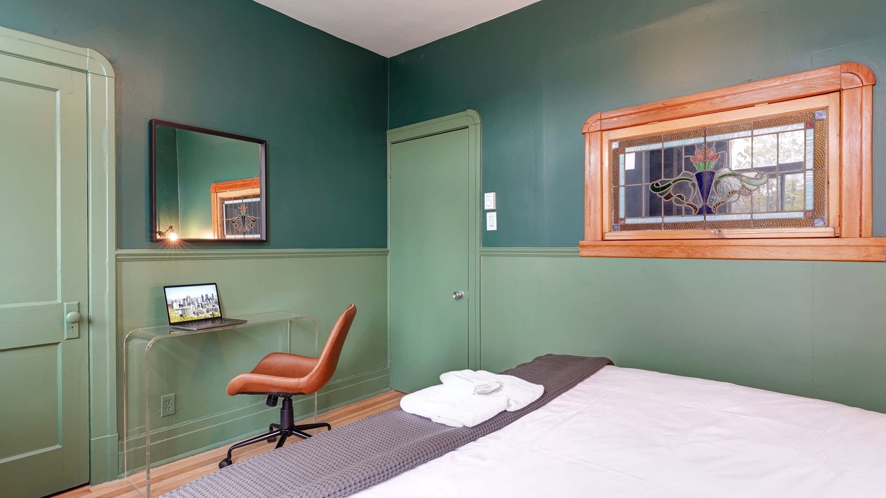 Photo of Bedroom in Hochelaga