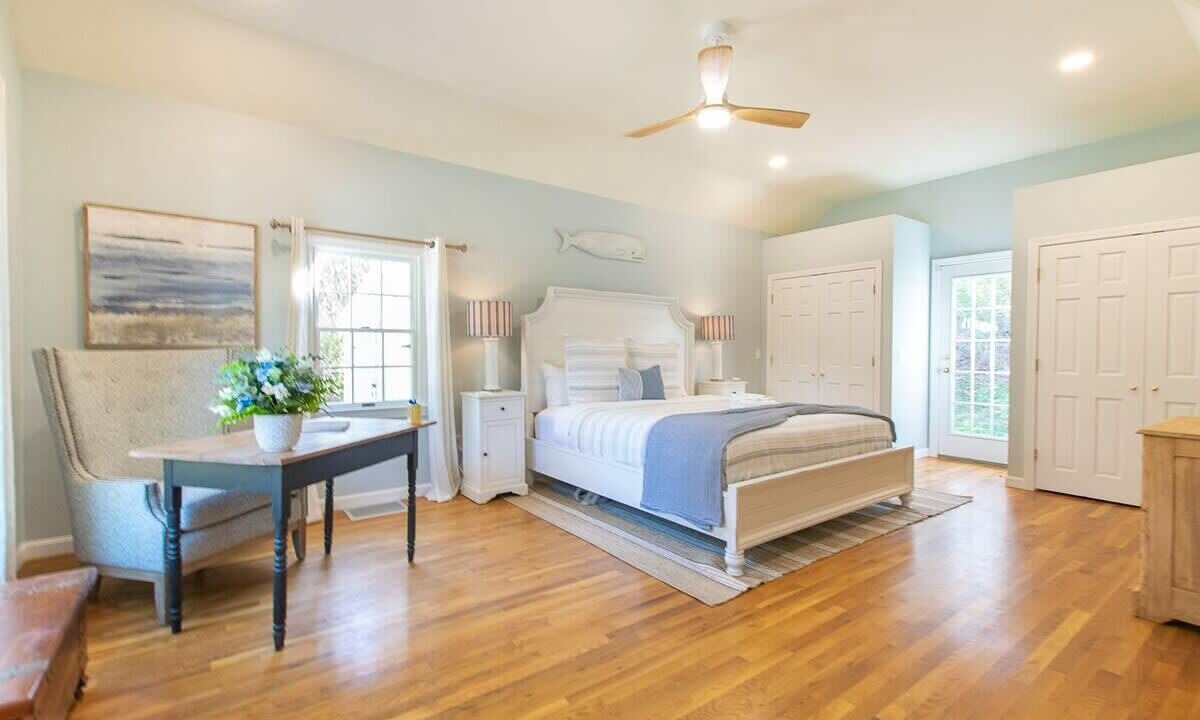 Photo of Bedroom in West Brewster