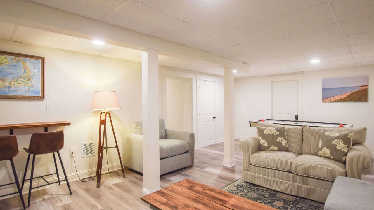 Photo of Livingroom in West Brewster