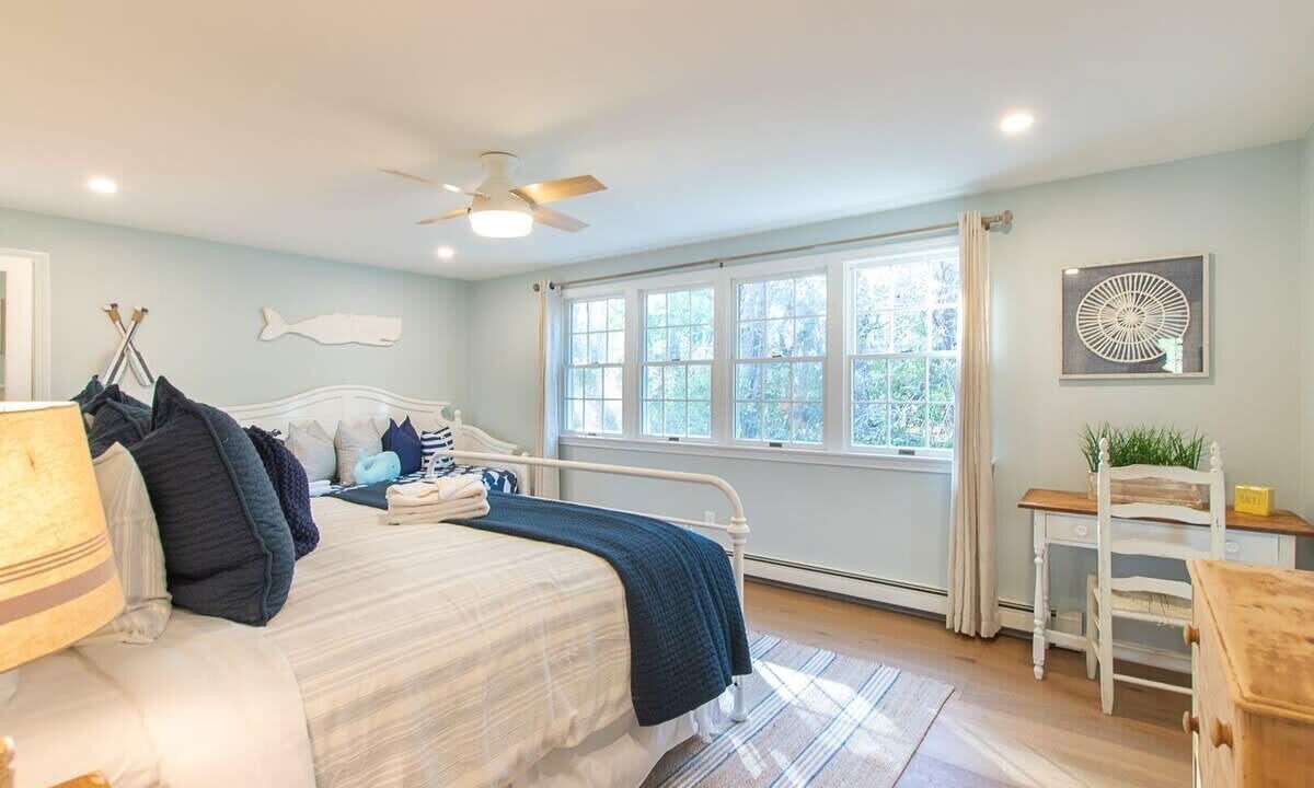 Photo of Bedroom in West Brewster